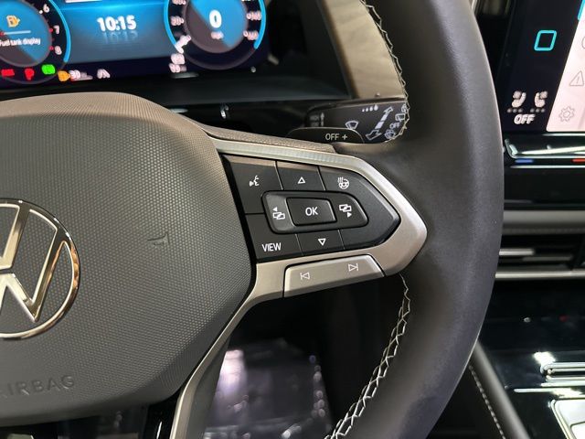 2026 Volkswagen Atlas SE Technology photo 16