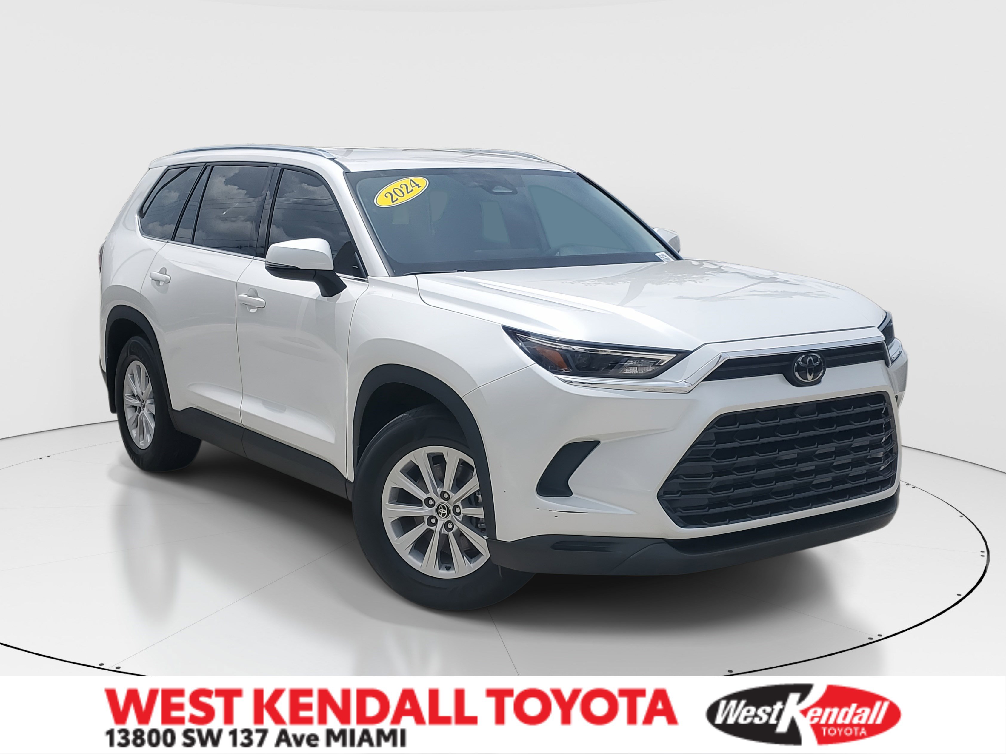 2024 Toyota Grand Highlander XLE's photo