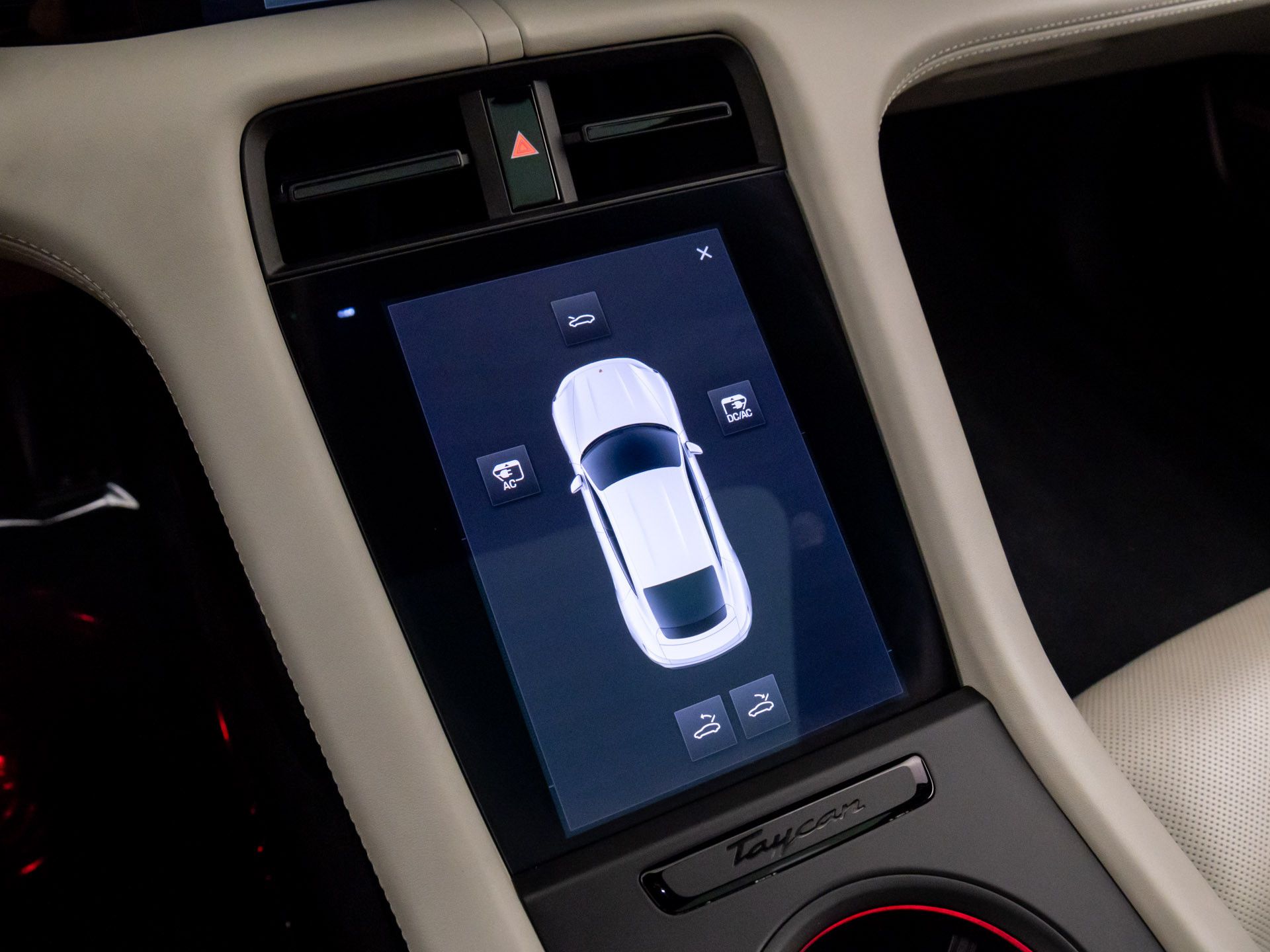2021 Porsche Taycan Turbo photo 19
