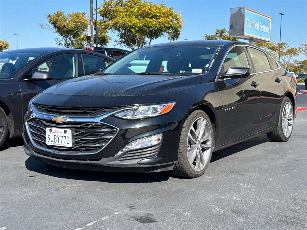 2024 Chevrolet Malibu Premier 2LT photo 2