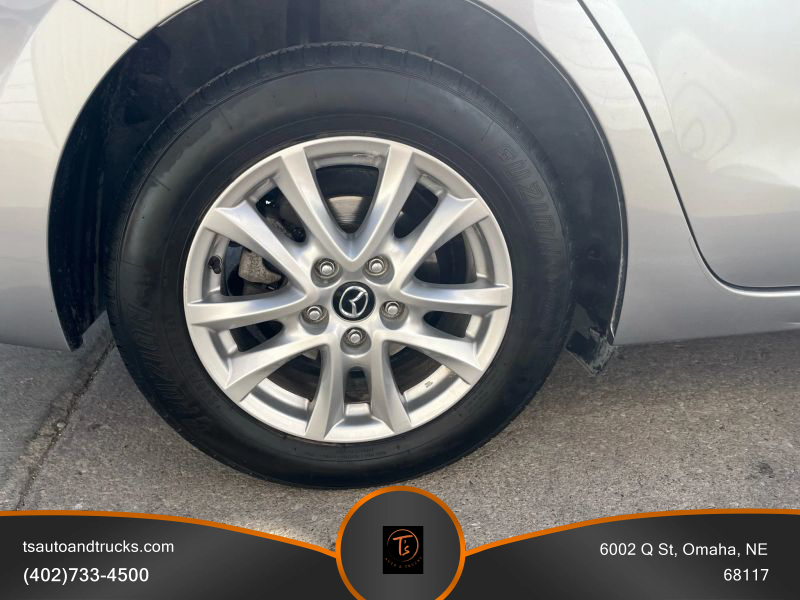 2015 Mazda Mazda3 Touring Sedan photo 8