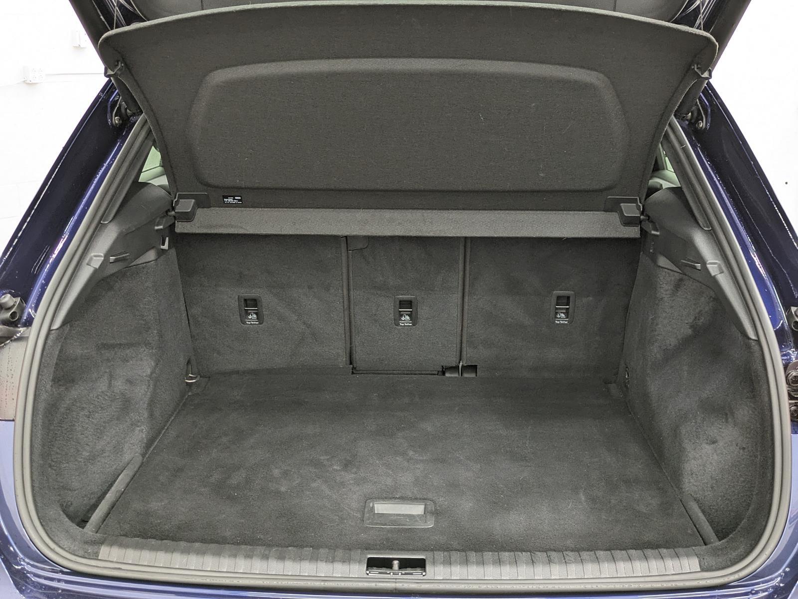 2022 Audi Q3 Premium photo 2