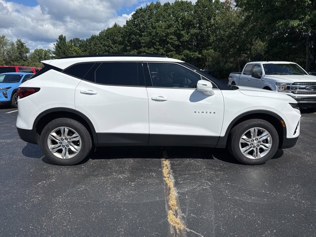 2020 Chevrolet Blazer 1LT photo 2