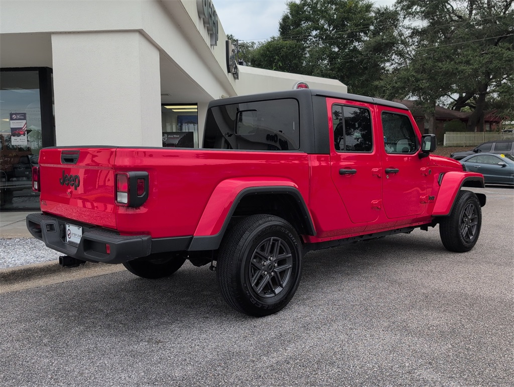 2024 Jeep Gladiator Sport photo 5