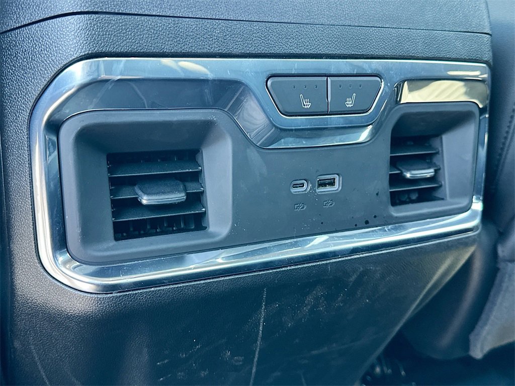 2025 Chevrolet Silverado 1500 LTZ photo 17