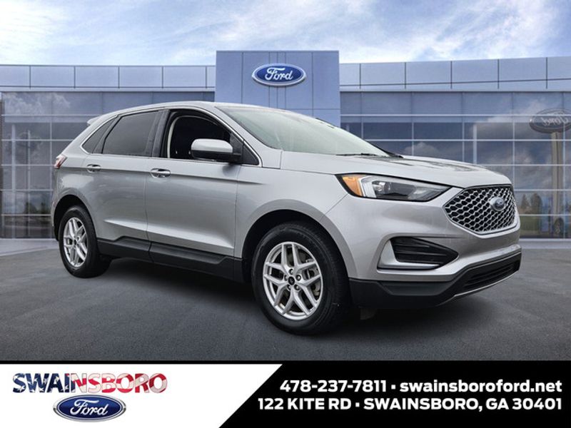 2023 Ford Edge SEL's photo