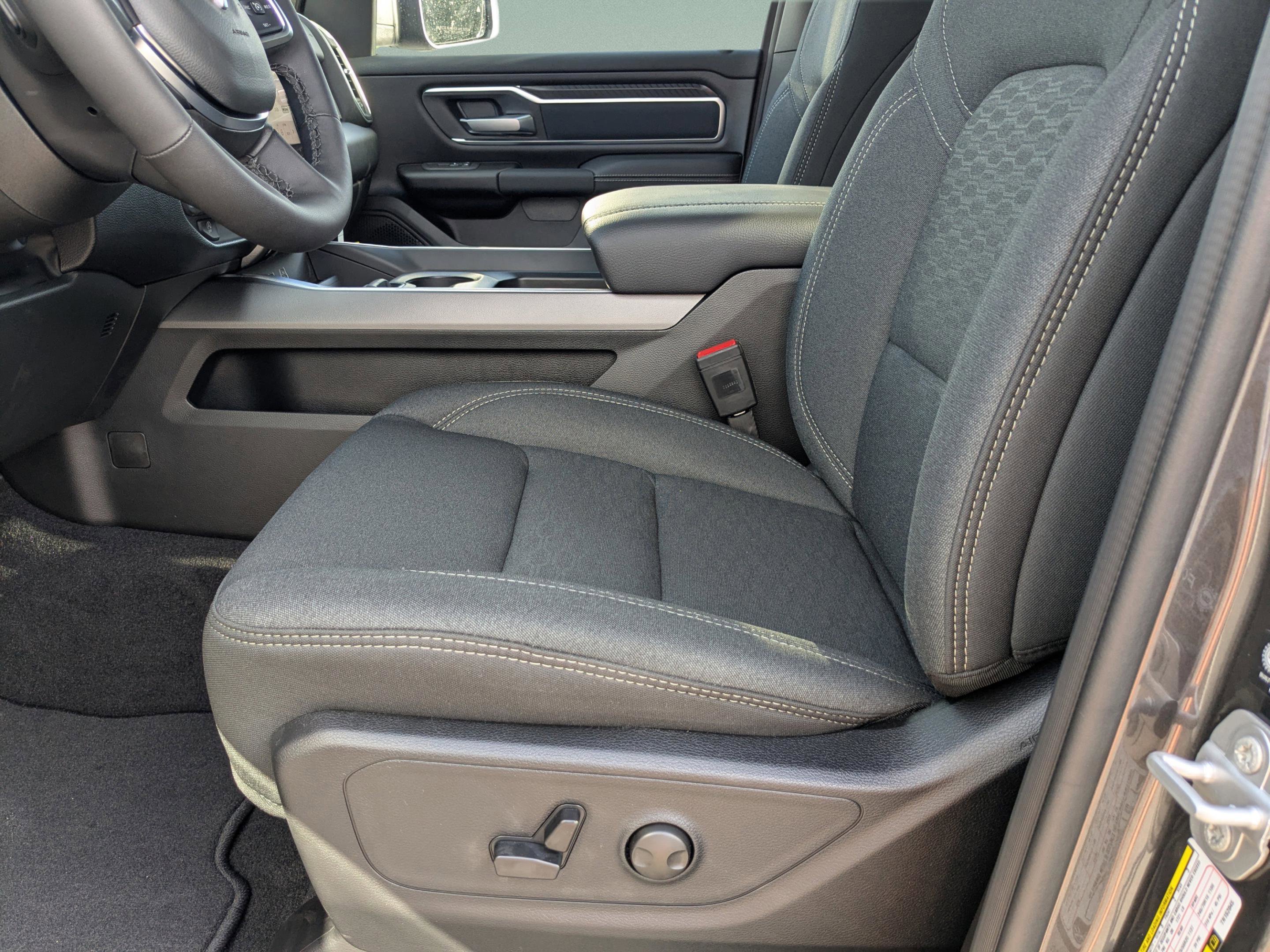 2026 Ram 1500 Big Horn photo 17