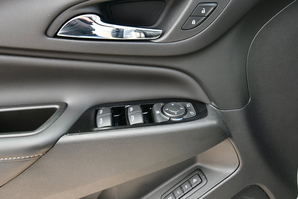 2024 Chevrolet Equinox Premier photo 19