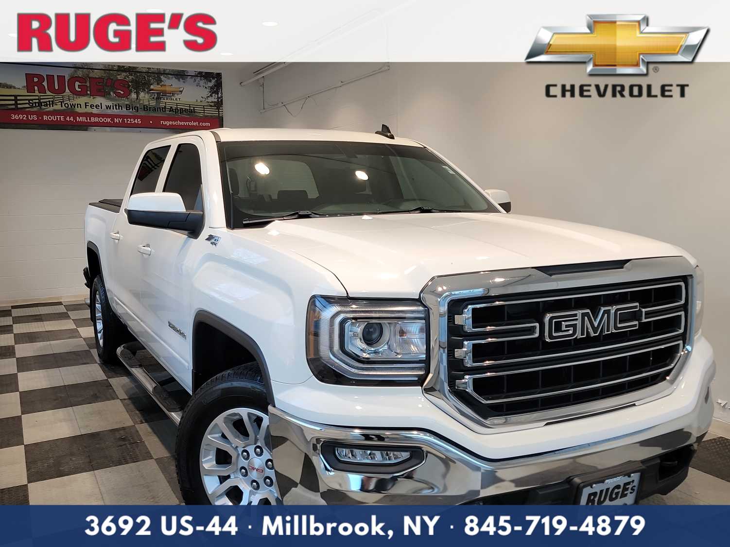 2017 GMC Sierra 1500 SLE's photo