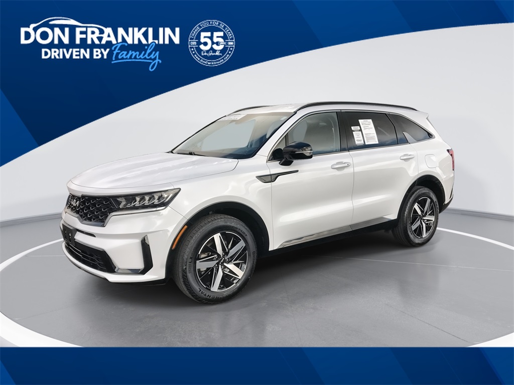 2022 Kia Sorento S's photo