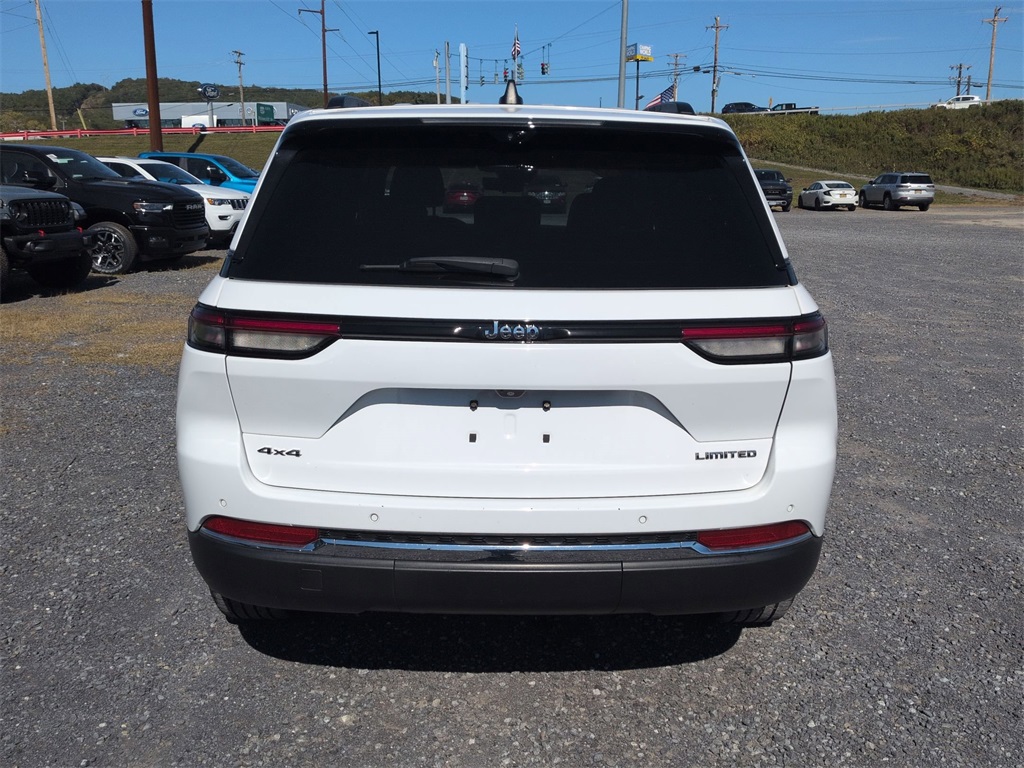 2023 Jeep Grand Cherokee Limited photo 3
