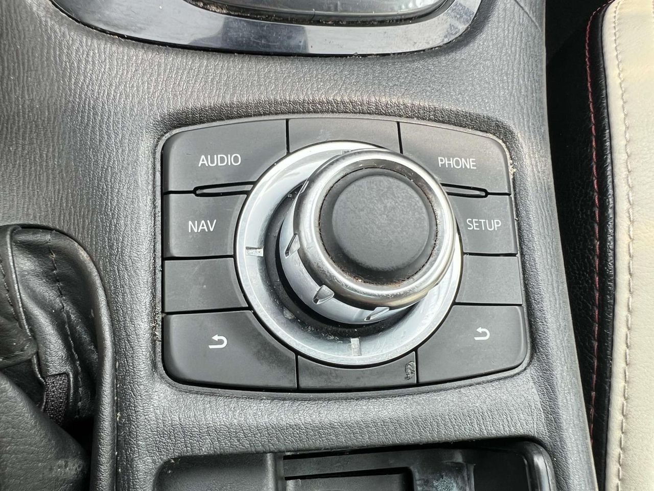 2014 Mazda Mazda6 Grand Touring photo 28