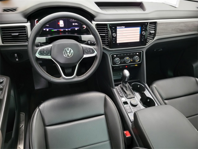 2022 Volkswagen Atlas Cross Sport V6 SE Technology photo 33