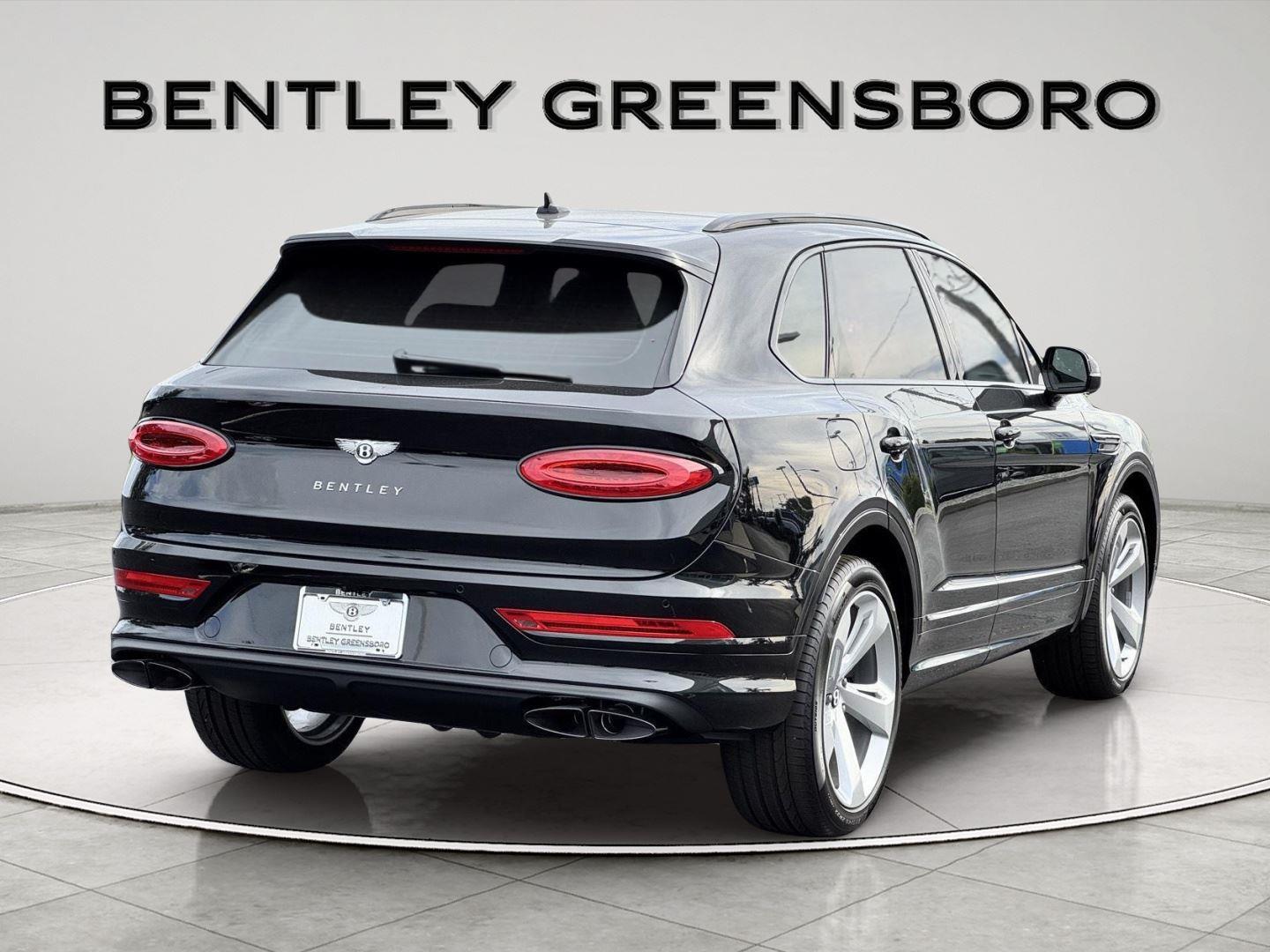 2024 Bentley Bentayga V8 photo 44