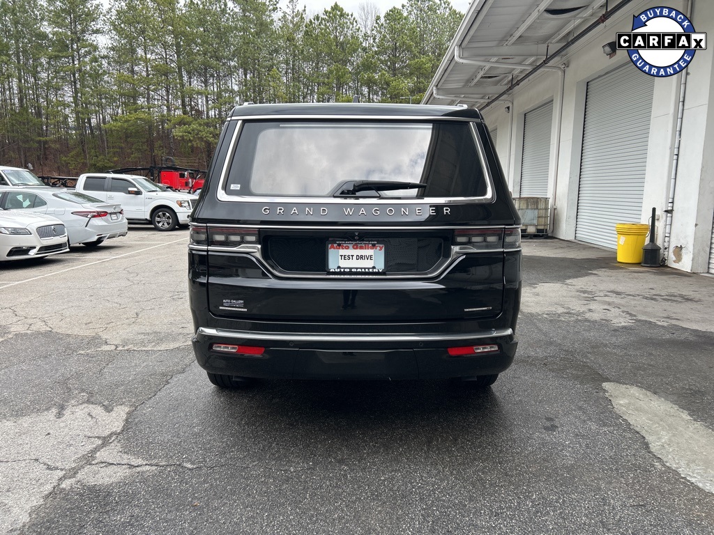 2023 Jeep Wagoneer Series III photo 3
