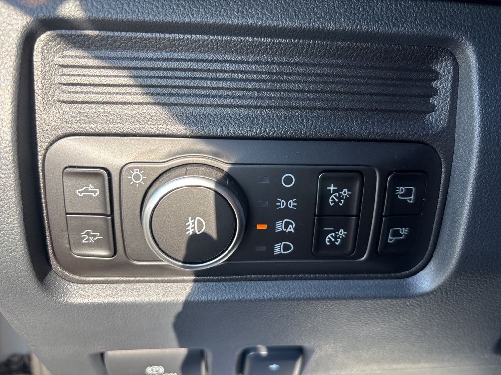2025 Ford F-350 Lariat photo 15
