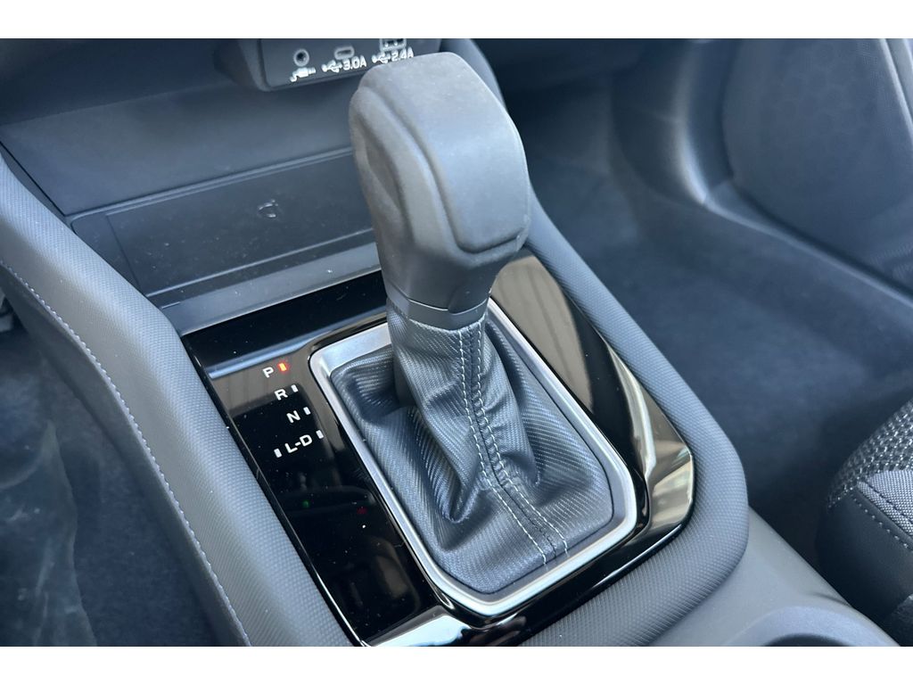 2025 Subaru Forester Premium photo 20