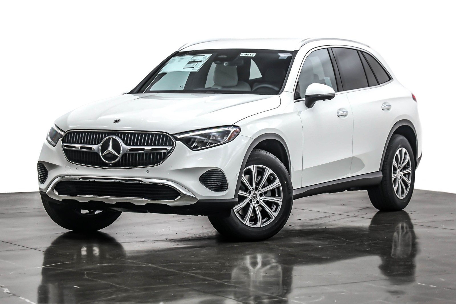 2026 Mercedes-Benz GLC Base's photo