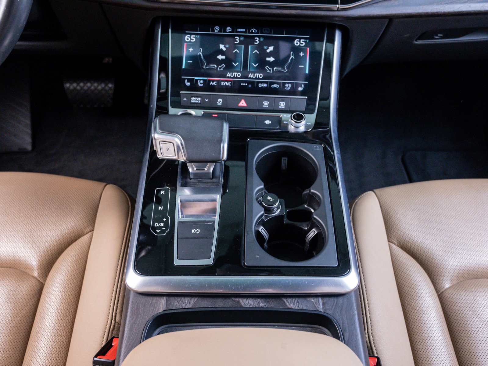 2021 Audi Q7 Premium Plus photo 26