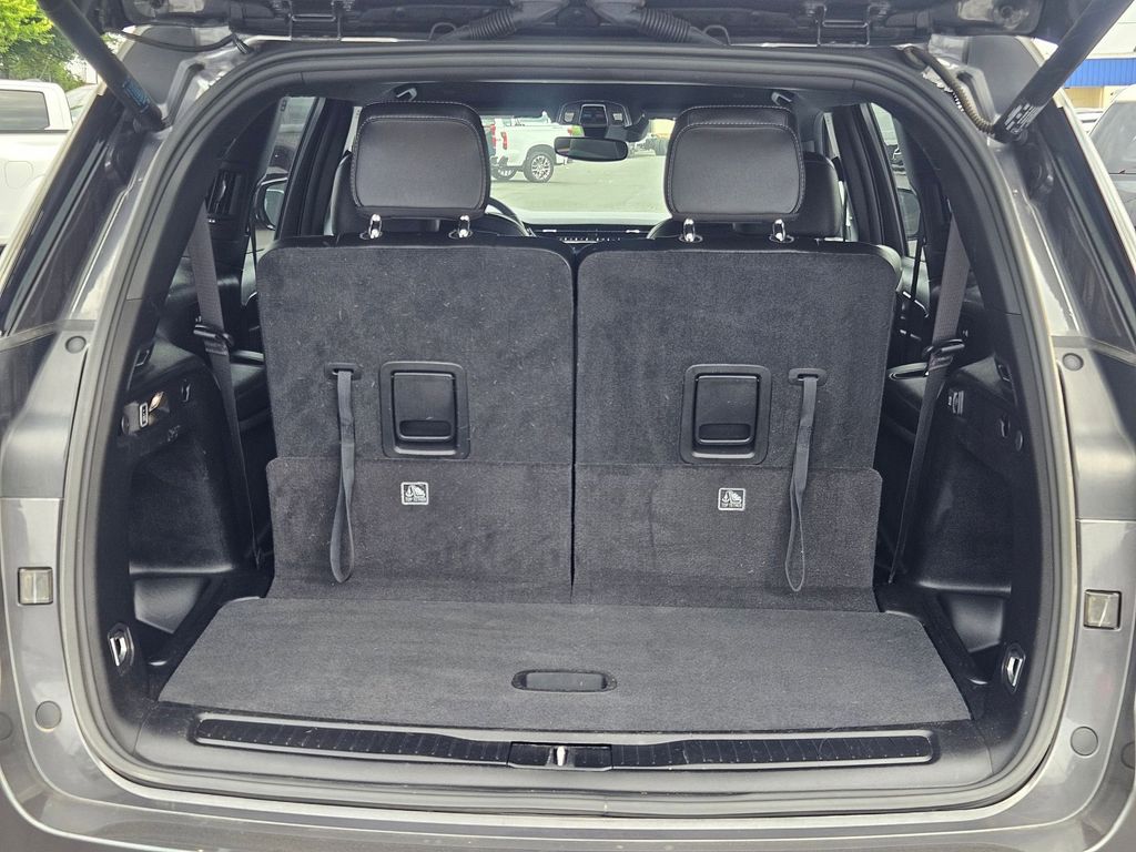 2023 Jeep Grand Cherokee Altitude photo 25