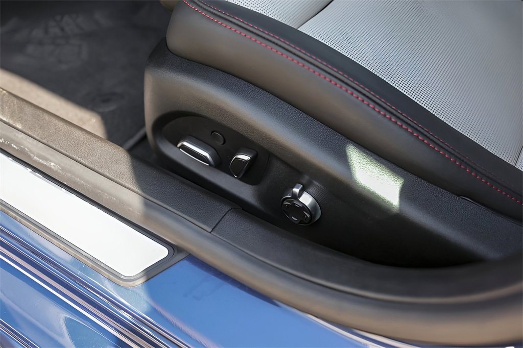 2025 Cadillac CT5 Sport photo 8