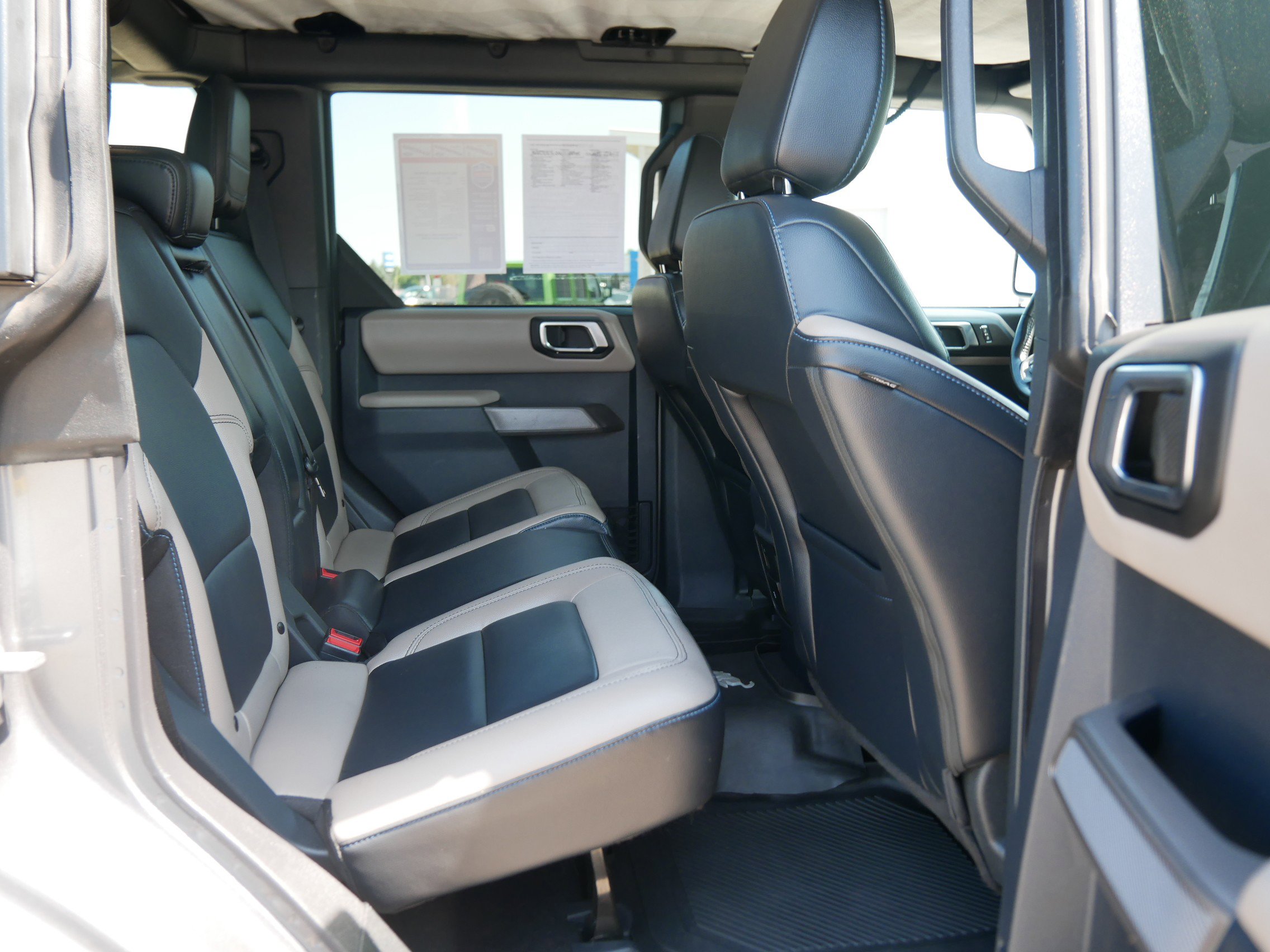 2022 Ford Bronco Wildtrak photo 13