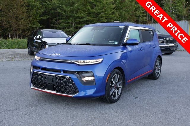 2022 Kia Soul GT-Line Turbo photo 3