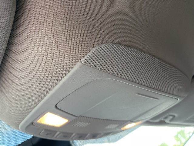 2022 Ford Edge SEL photo 27
