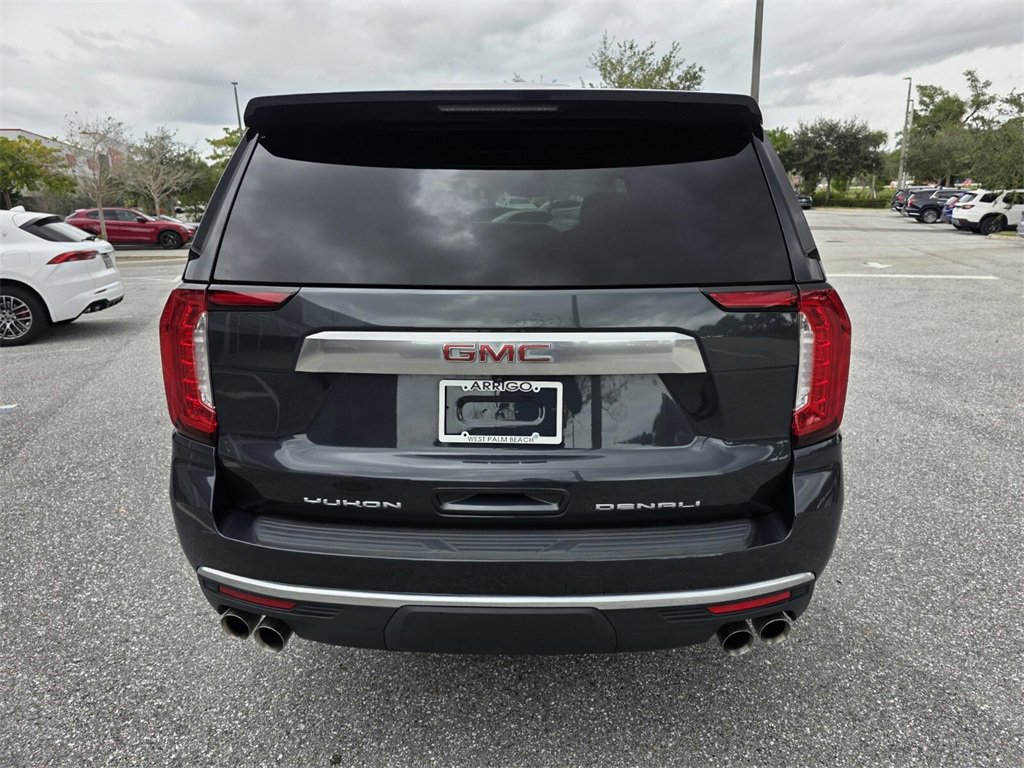 2021 Gmc Yukon Denali photo 3