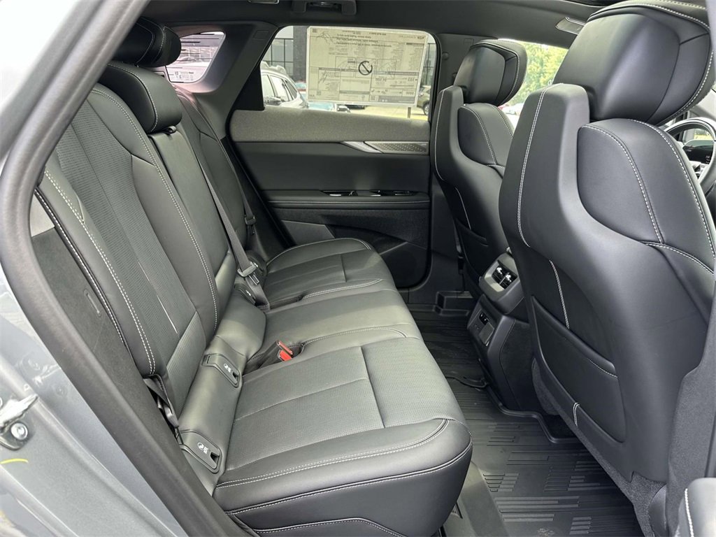 2025 Cadillac Optiq Sport photo 11