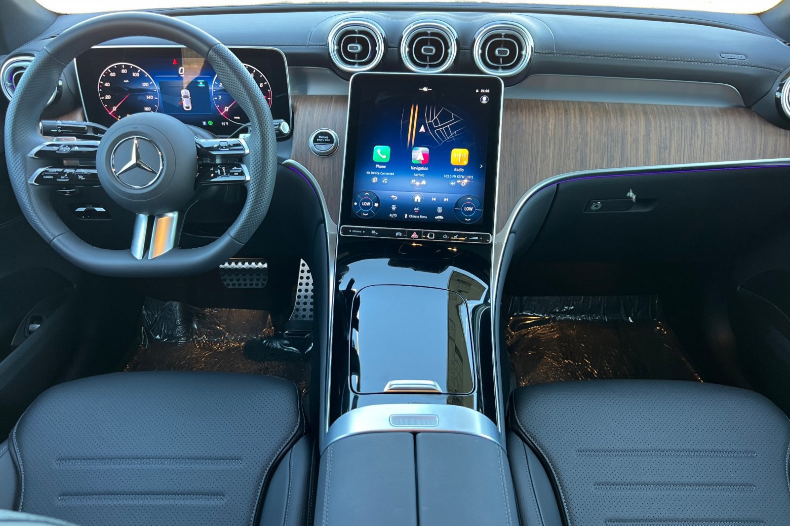 2025 Mercedes Benz GLC 4MATIC Coupe photo 3