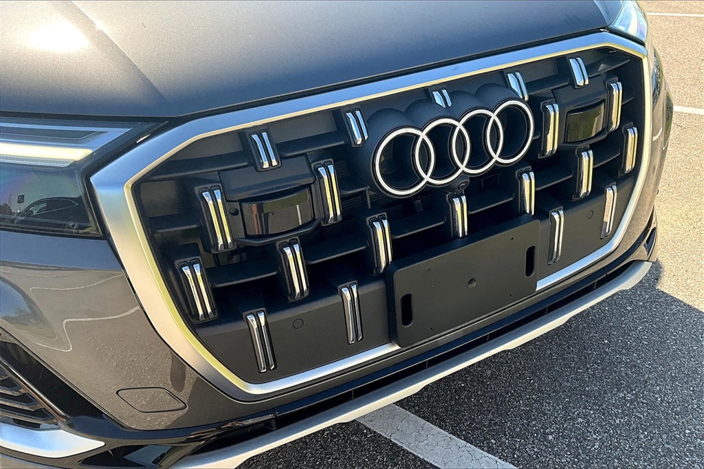 2025 Audi Q7 55 Premium Plus photo 26