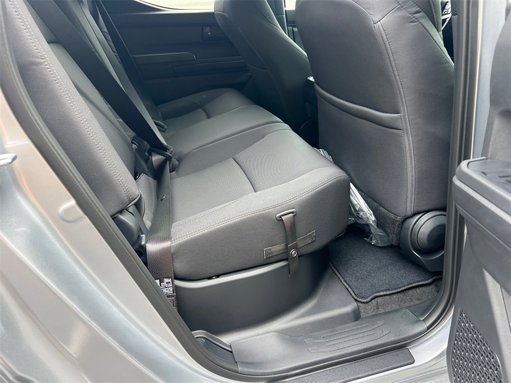 2025 Toyota Tacoma SR5 photo 15