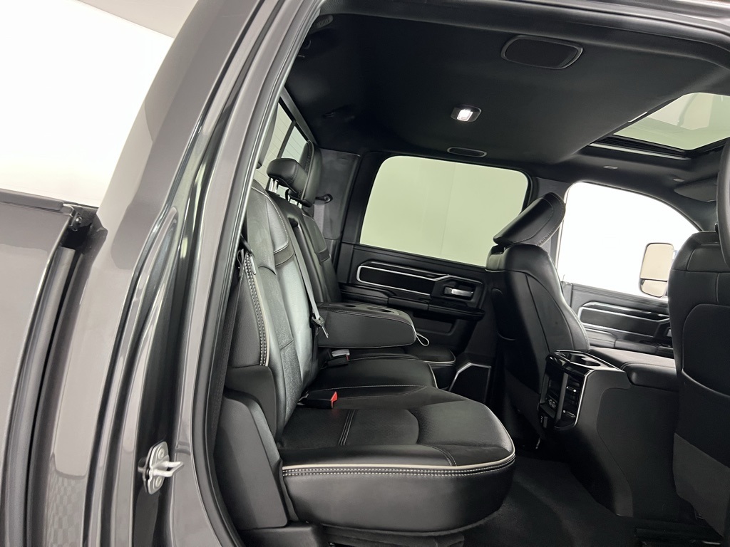 2022 Ram 2500 Laramie photo 25