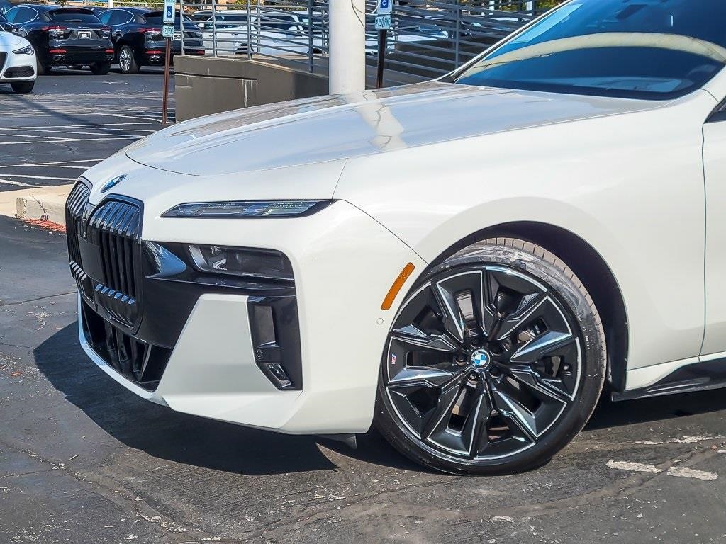 Used 2023 BMW i7 Base with VIN WBY53EJ05PCN43408 for sale in Naperville, IL