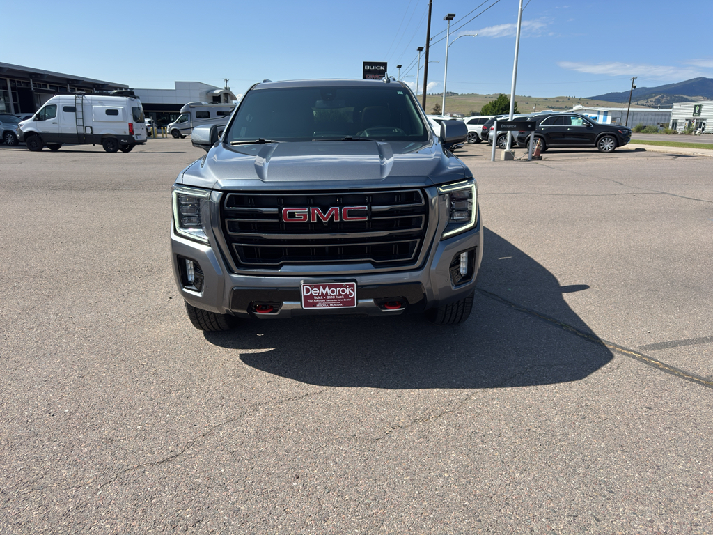2021 Gmc Yukon AT4 photo 2