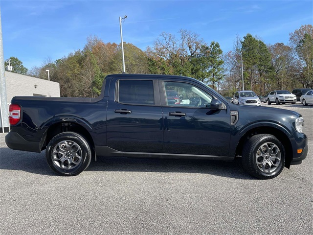 2023 Ford Maverick XLT photo 2