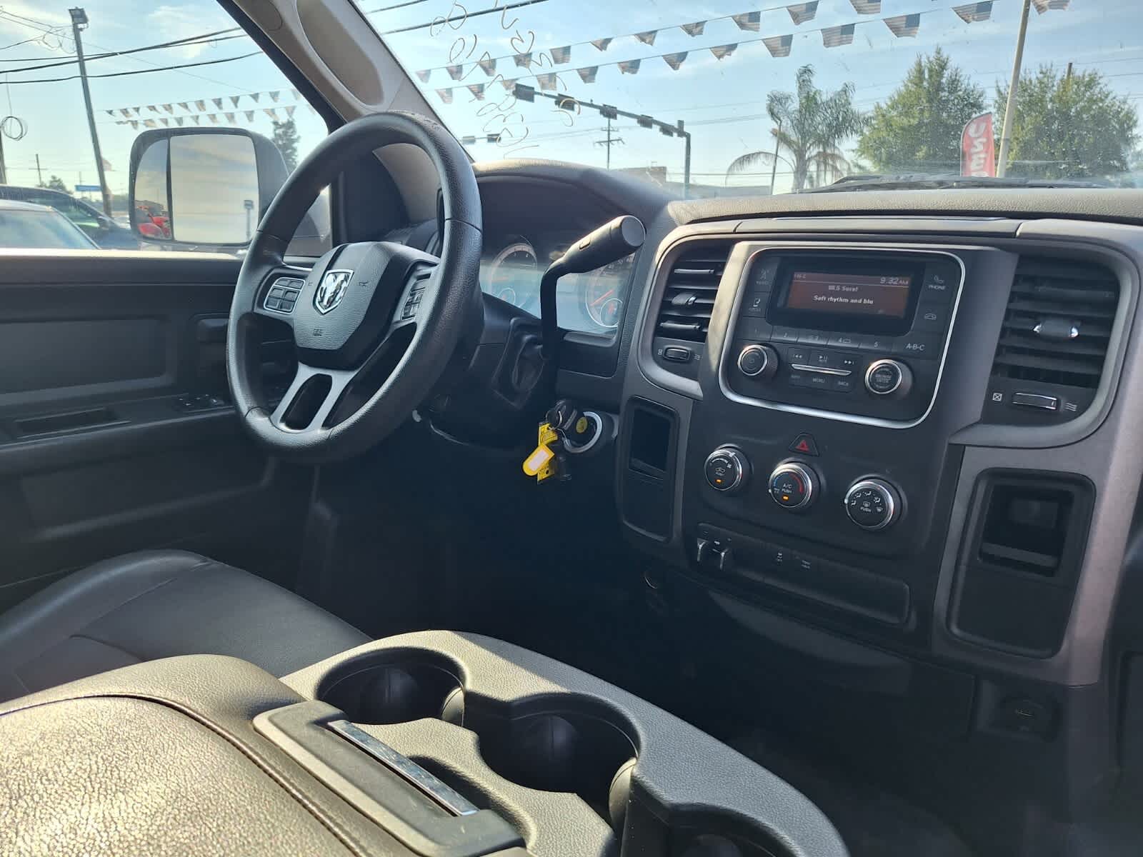 2018 Ram 2500 Tradesman photo 26