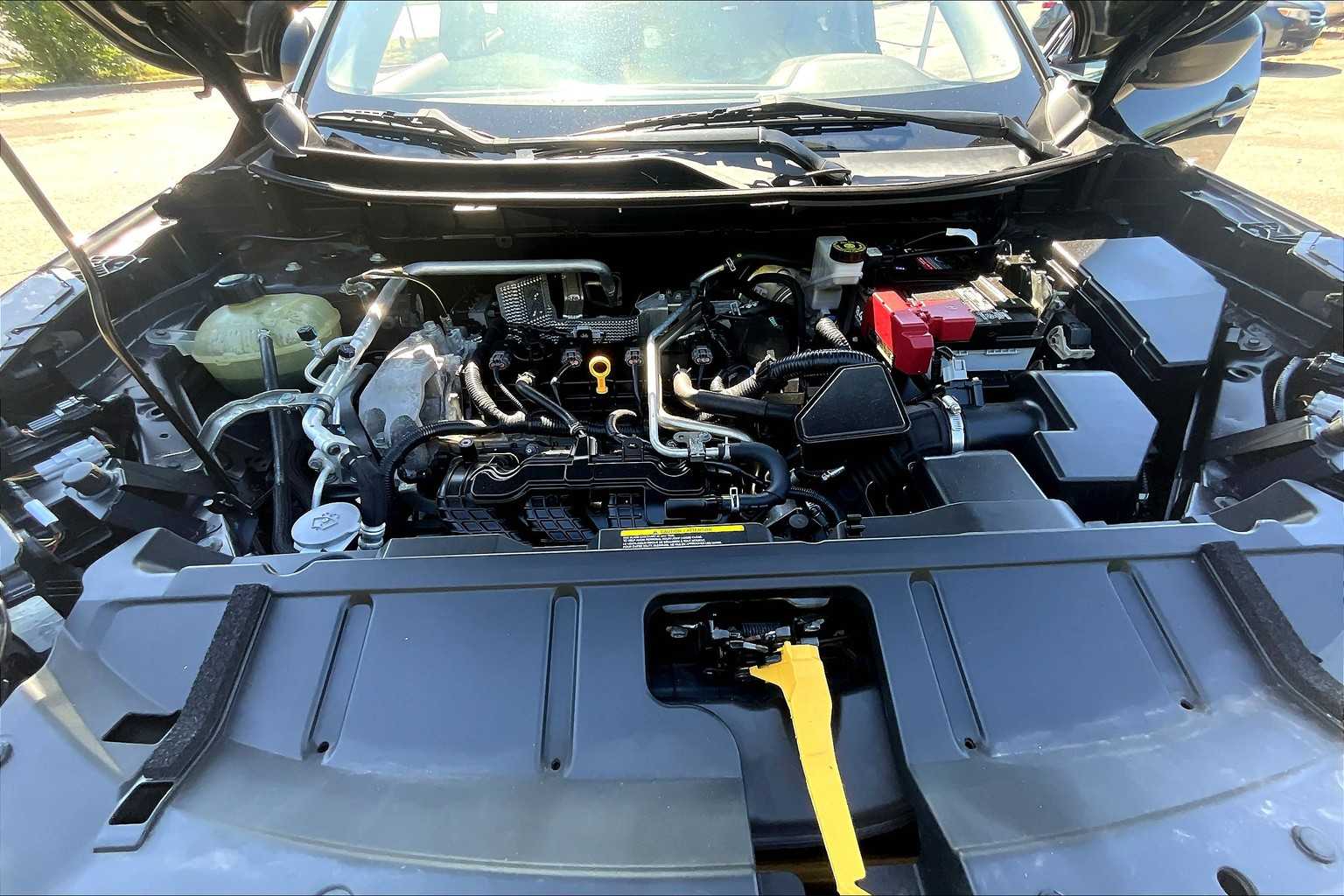 2021 Nissan Rogue S AWD photo 28