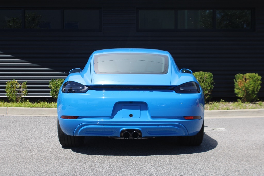 2025 Porsche Cayman photo 6