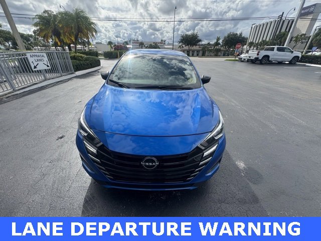 2023 Nissan Versa 1.6 S photo 2