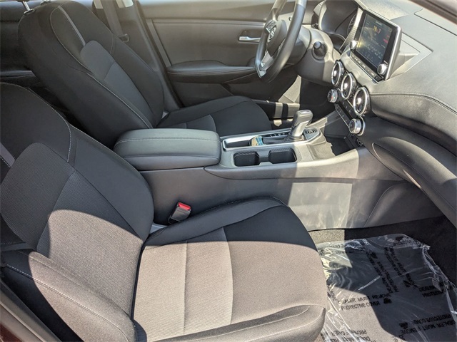 2025 Nissan Sentra SV photo 23