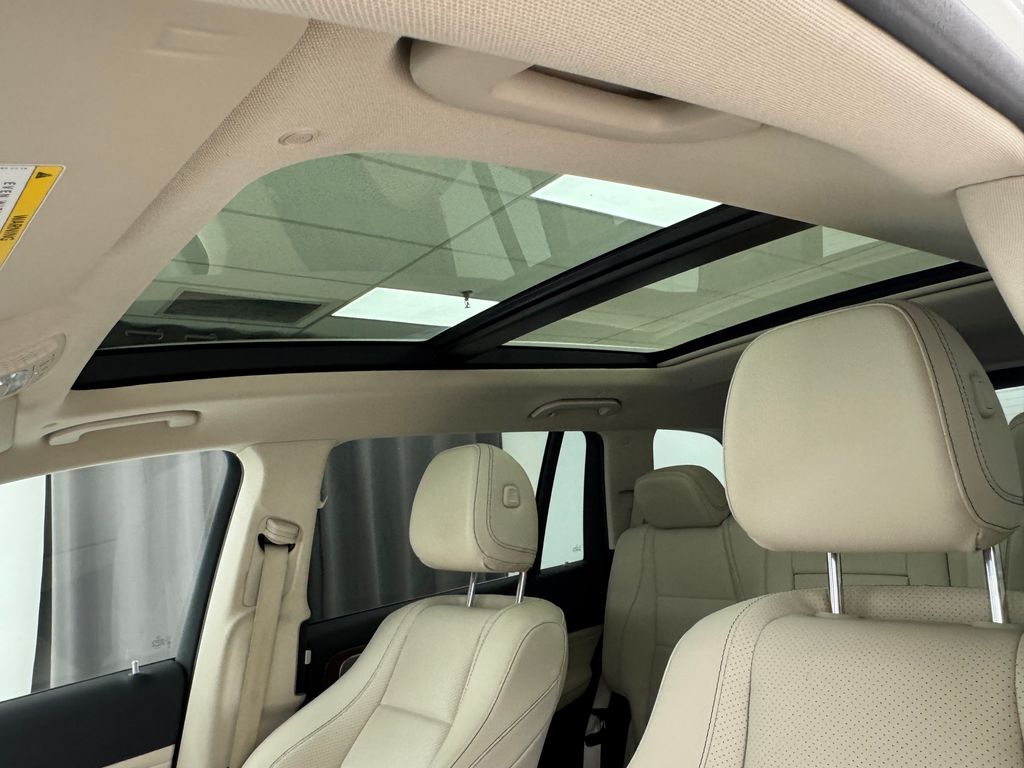 2022 Mercedes Benz GLS 450 4MATIC photo 32