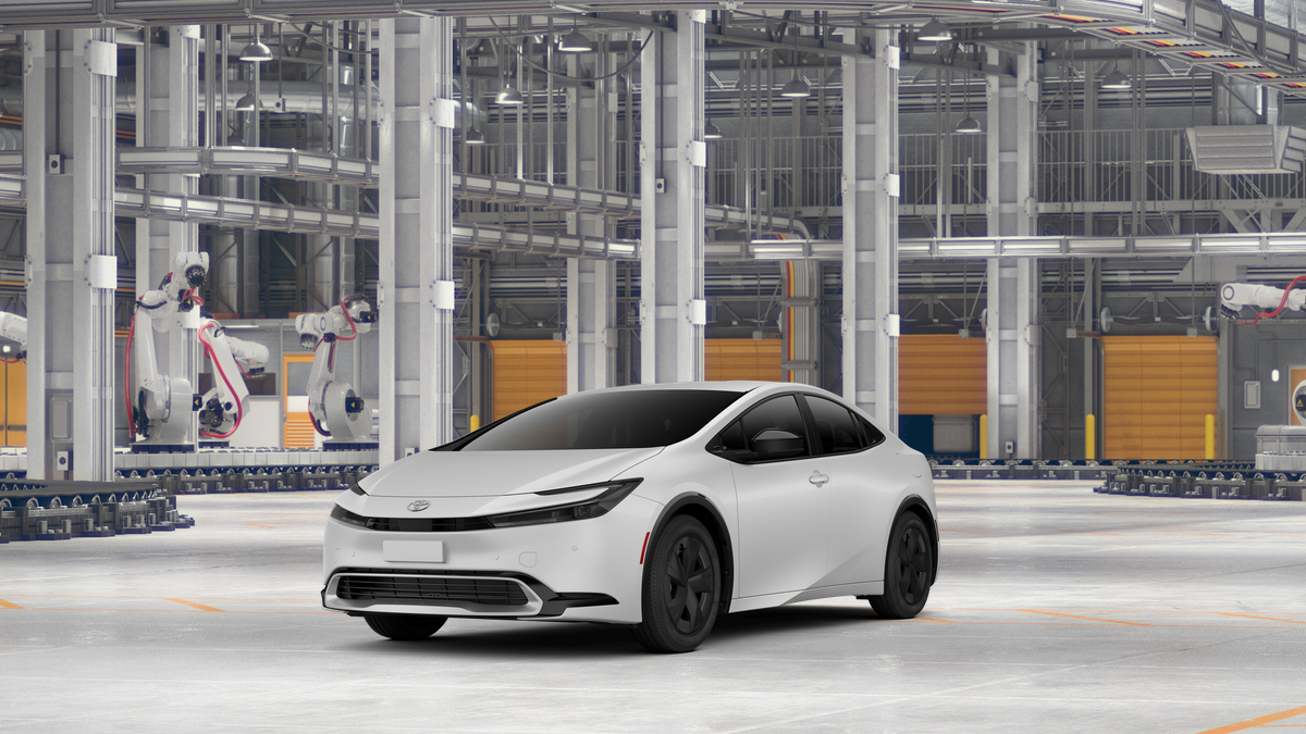 2026 Toyota Prius SE's photo