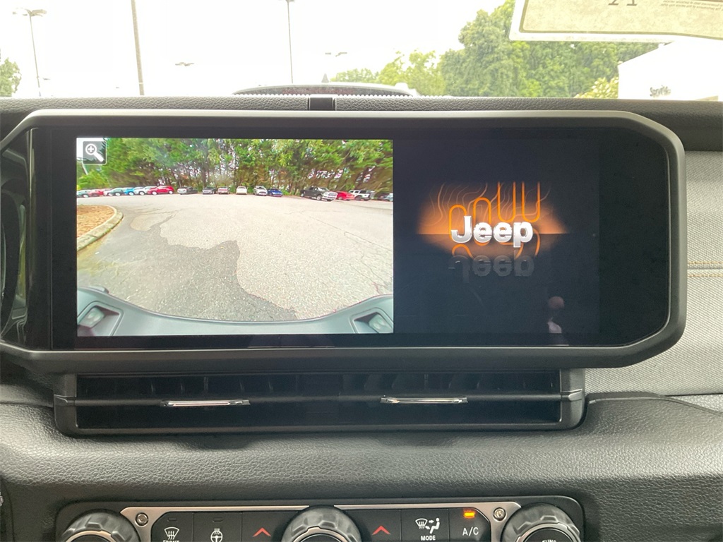 2025 Jeep Gladiator Sport S photo 20