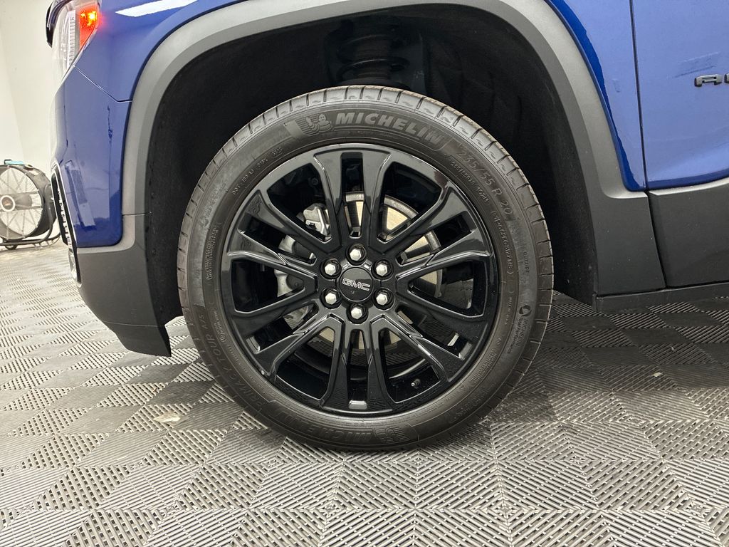 2023 Gmc Acadia SLE photo 24