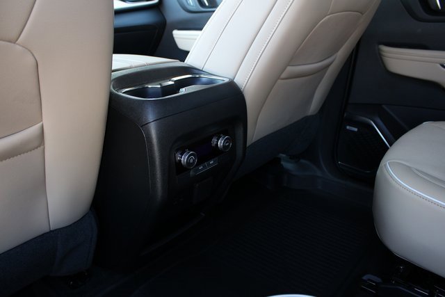 2025 Buick Enclave Preferred photo 9