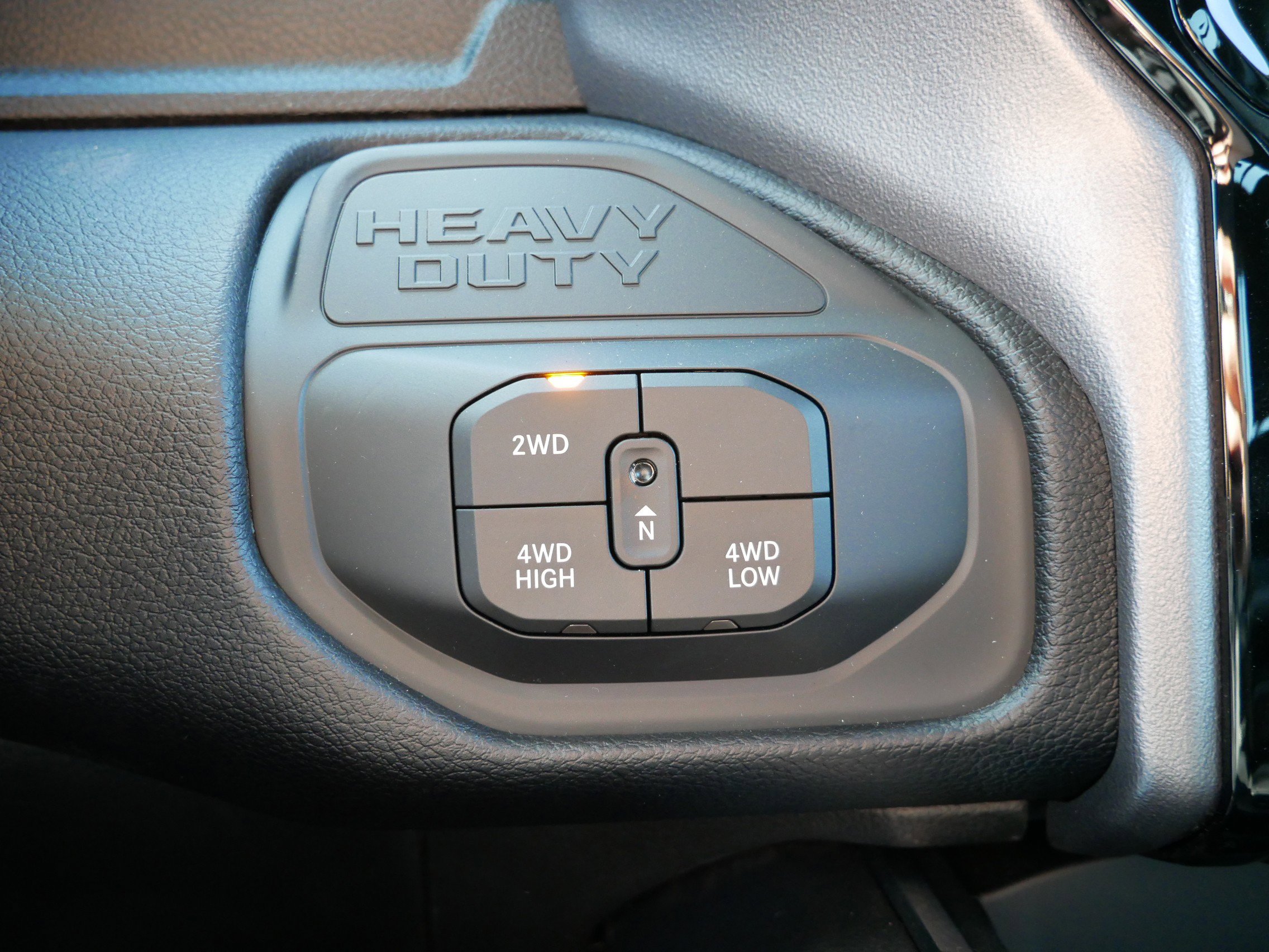 2025 Ram 2500 Laramie photo 13