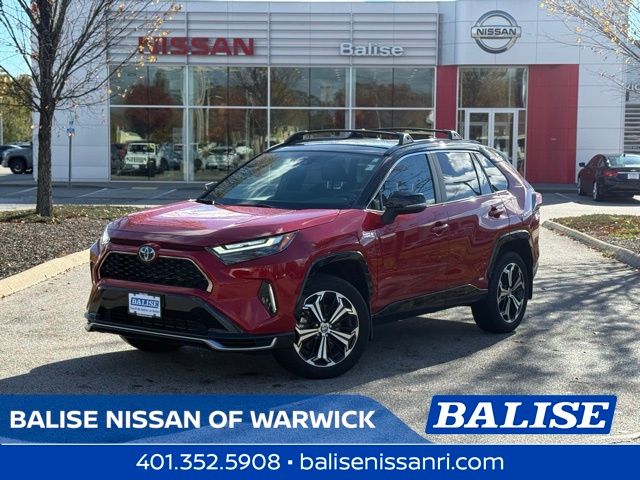 2024 Toyota RAV4 XSE's photo