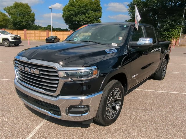 2025 RAM Ram 1500 Pickup Laramie's photo